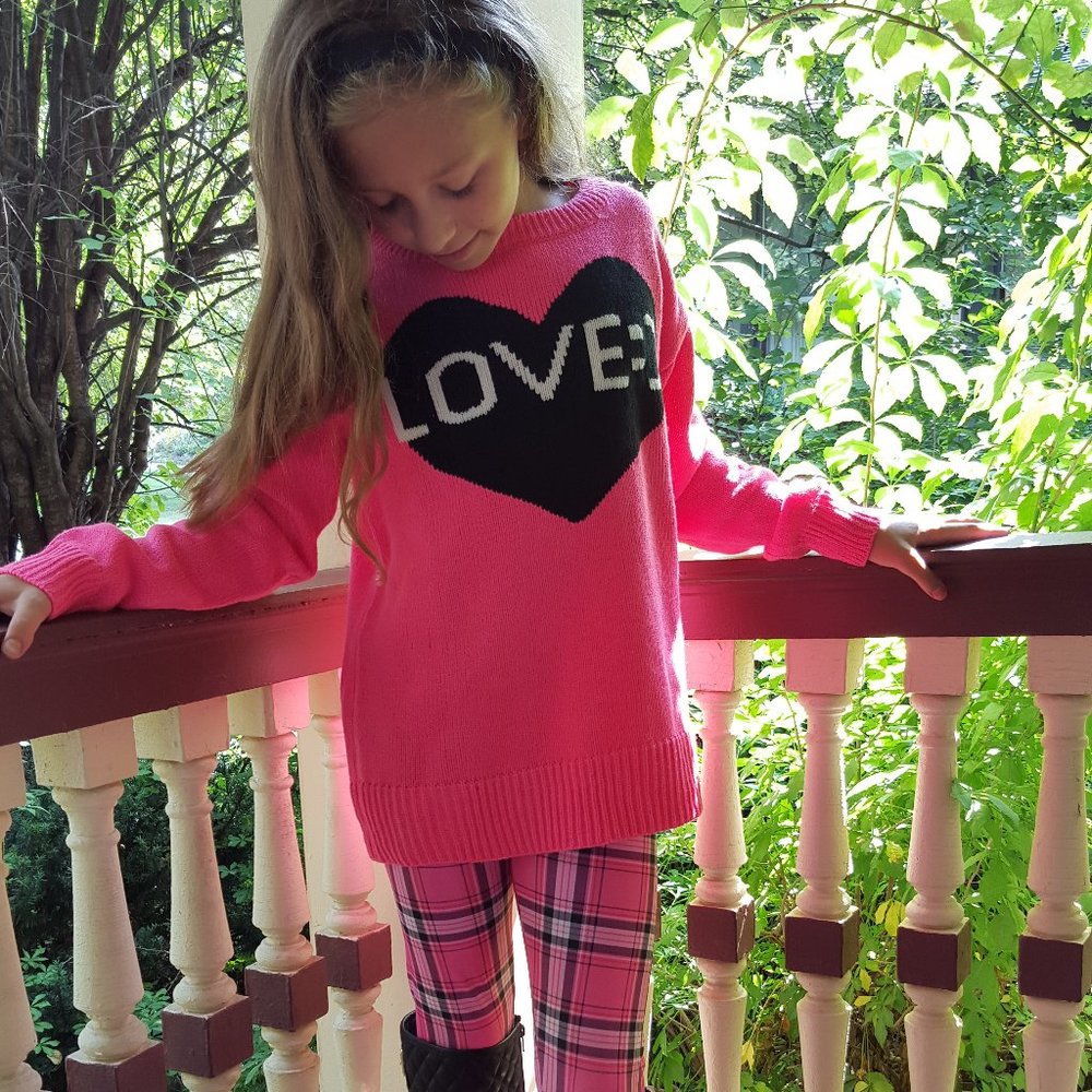 Love Sweater - Picture 2 of 2